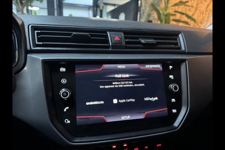 Seat Ibiza 1.0 TSI Style Garantie Trekhaak Carplay StoelVW Beats DAB PDC Led Cruise Clima Navi Rijklaar