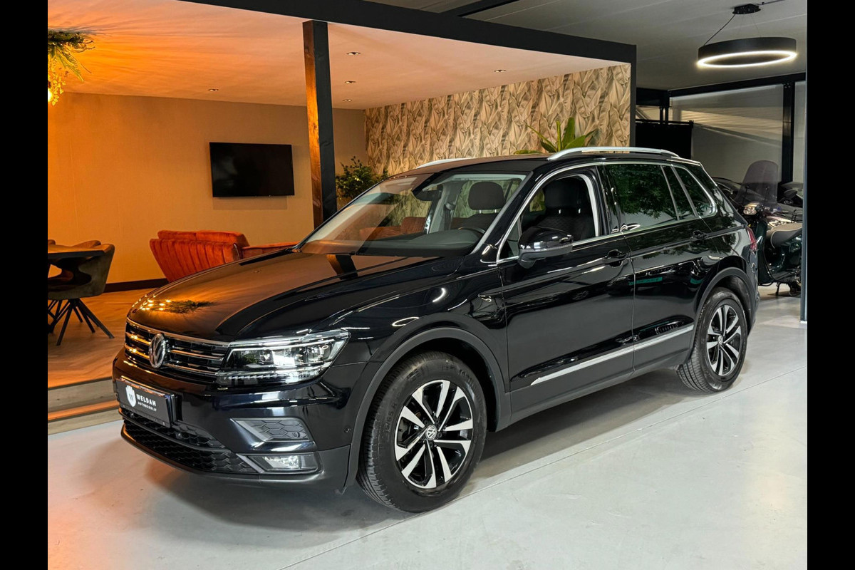 Volkswagen Tiguan 1.5 TSI ACT IQ-Drive Garantie Trekhaak Xenon Carplay ACC Clima Navi Led Dab Front Ass Rijklaar