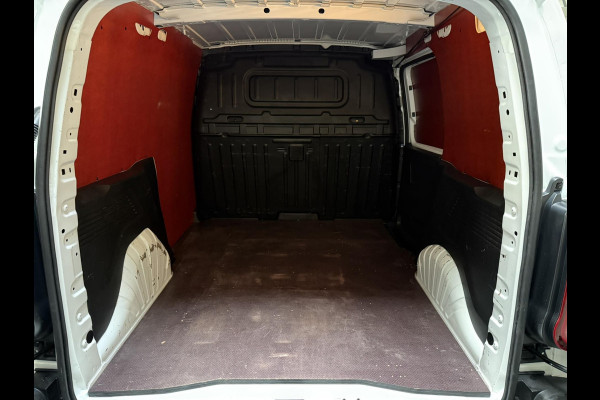 Opel Combo 1.5D L1H1 / Navigatie + Apple CarPlay-Android / ALL-Season banden / Laadruimte Betimmering Vloer + Wanden / PDC