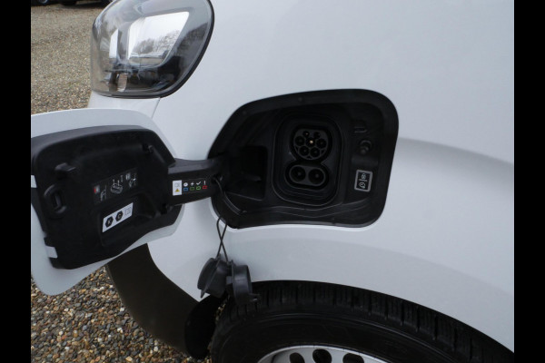 Opel Vivaro Electric L2, 50 kWh, Airco, SOH-accu 100%