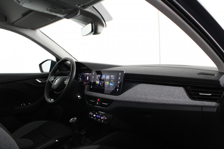 Škoda Kamiq 1.0 TSI Selection Camera/Keyless/Graphite Grey/parkeersensoren