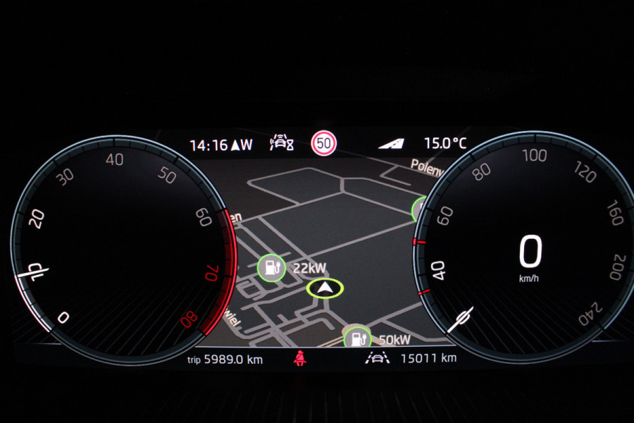 Škoda Kamiq 1.0 TSI Selection Camera/Keyless/Graphite Grey/parkeersensoren