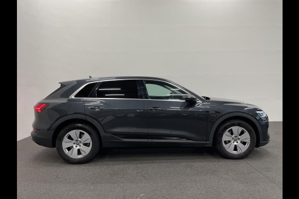 Audi e-tron 50 Quattro Edition 71 kWh Airco ECC Navi Cruise Control 19"LM Velgen PDC voor en achter Full LED Virtual Cockpit