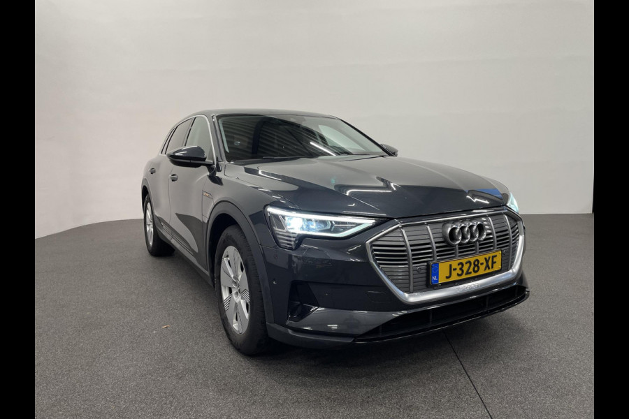 Audi e-tron 50 Quattro Edition 71 kWh Airco ECC Navi Cruise Control 19"LM Velgen PDC voor en achter Full LED Virtual Cockpit