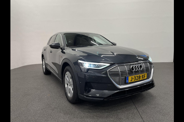 Audi e-tron 50 Quattro Edition 71 kWh Airco ECC Navi Cruise Control 19"LM Velgen PDC voor en achter Full LED Virtual Cockpit