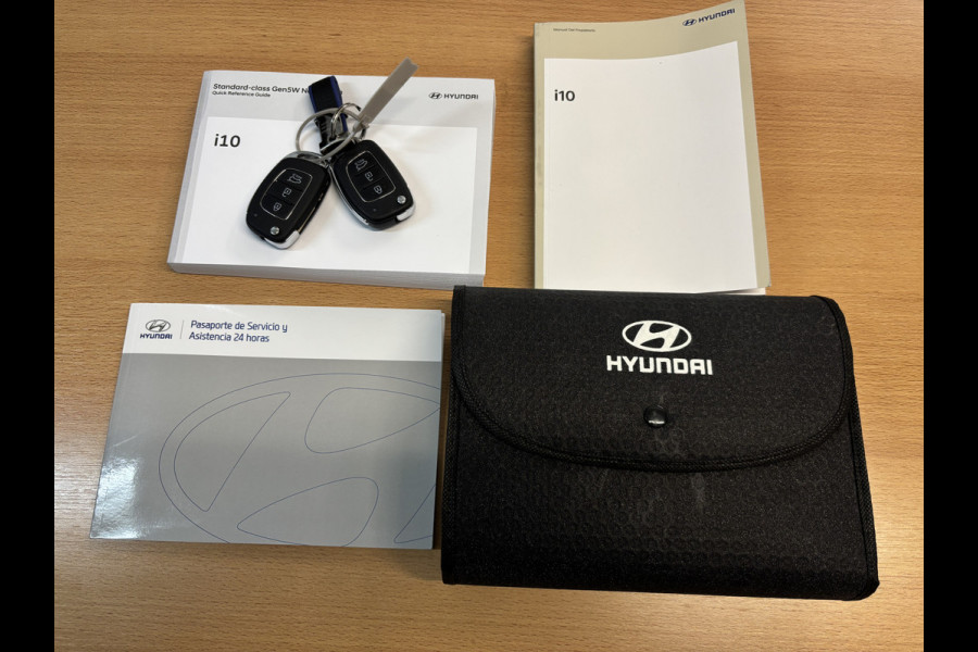 Hyundai i10 1.0 Premium 5-zits fabrieksgarantie tm 8/31 navi | lmv | camera