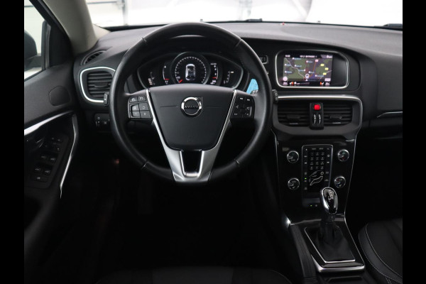 Volvo V40 1.5 T2 Polar+ | Automaat | Stoelverwarming | Full LED | Navigatie | Parkeerhulp | Climate control | Bluetooth | Cruise control