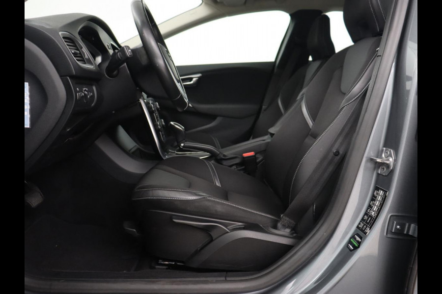 Volvo V40 1.5 T2 Polar+ | Automaat | Stoelverwarming | Full LED | Navigatie | Parkeerhulp | Climate control | Bluetooth | Cruise control