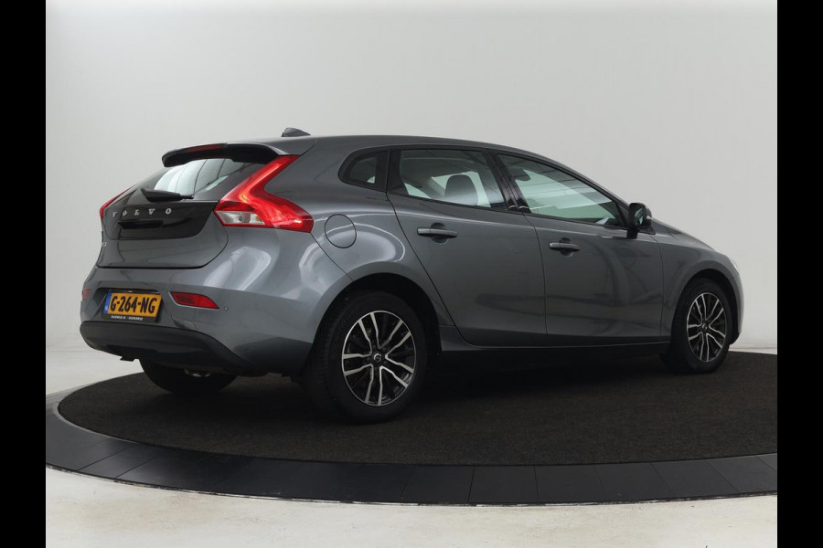 Volvo V40 1.5 T2 Polar+ | Automaat | Stoelverwarming | Full LED | Navigatie | Parkeerhulp | Climate control | Bluetooth | Cruise control