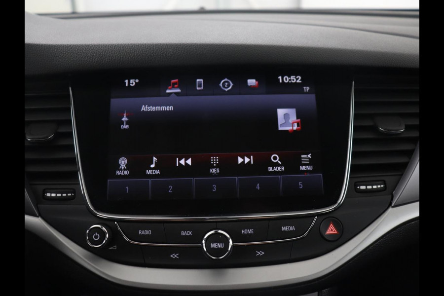 Opel Astra 1.6 CDTI Online Edition | Trekhaak | Carplay | Navigatie | Climate control | Comfortstoelen | 18'' | Parkeerhulp | Cruise control | Bluetooth