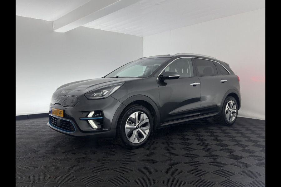 Kia e-Niro DynamicPlusLine 64 kWh (INCL-BTW) | 1/2 LEATHER | FULL-LED | SUNFOOF | NAVI-FULLMAP | KEYLESS | DIGI-COCKPIT | PRIVACY-GLASS | 17"ALU*