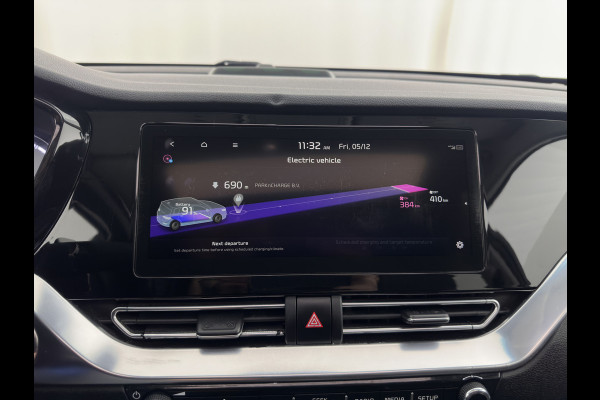 Kia e-Niro DynamicPlusLine 64 kWh (INCL-BTW) | 1/2 LEATHER | FULL-LED | SUNFOOF | NAVI-FULLMAP | KEYLESS | DIGI-COCKPIT | PRIVACY-GLASS | 17"ALU*