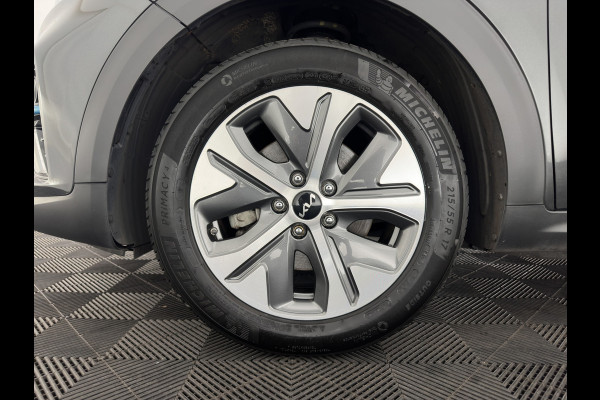 Kia e-Niro DynamicPlusLine 64 kWh (INCL-BTW) | 1/2 LEATHER | FULL-LED | SUNFOOF | NAVI-FULLMAP | KEYLESS | DIGI-COCKPIT | PRIVACY-GLASS | 17"ALU*