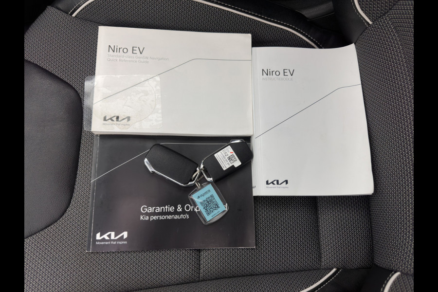 Kia e-Niro DynamicPlusLine 64 kWh (INCL-BTW) | 1/2 LEATHER | FULL-LED | SUNFOOF | NAVI-FULLMAP | KEYLESS | DIGI-COCKPIT | PRIVACY-GLASS | 17"ALU*
