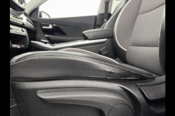 Kia e-Niro DynamicPlusLine 64 kWh (INCL-BTW) | 1/2 LEATHER | FULL-LED | SUNFOOF | NAVI-FULLMAP | KEYLESS | DIGI-COCKPIT | PRIVACY-GLASS | 17"ALU*