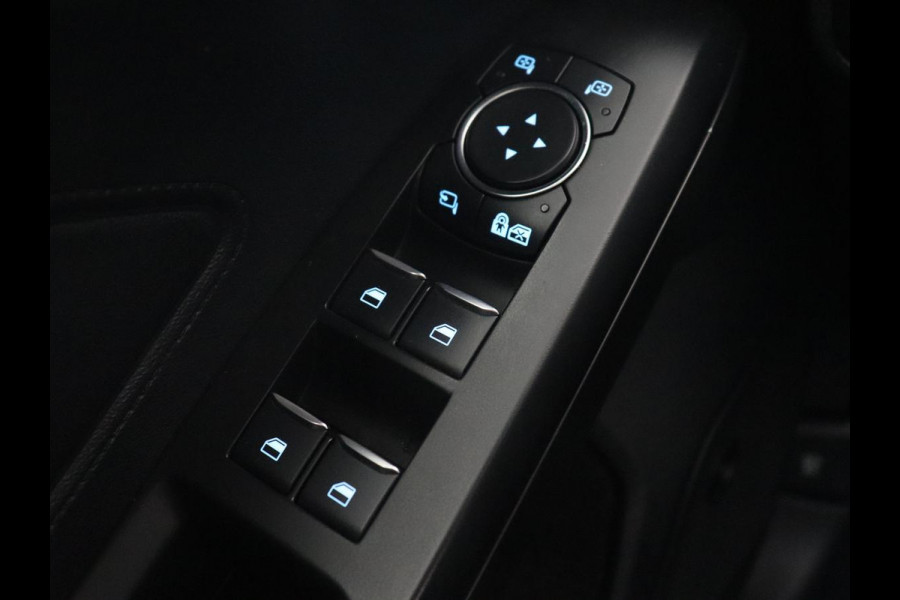 Ford Focus 1.5 EcoBoost ST Line X | Panoramadak | Half leder | Stoel & stuurverwarming | Adaptive cruise | Camera | Park Assist | Keyless | Navigatie | Dodehoek detectie | Full LED | Climate control