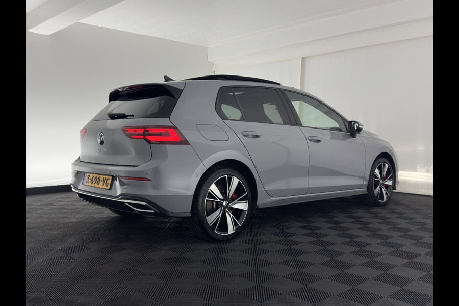 Volkswagen Golf 1.4 eHybrid GTE (INCL-BTW) *PANO | NAVI | CRUISE | VIRTUAL | 18 INCH ALU*
