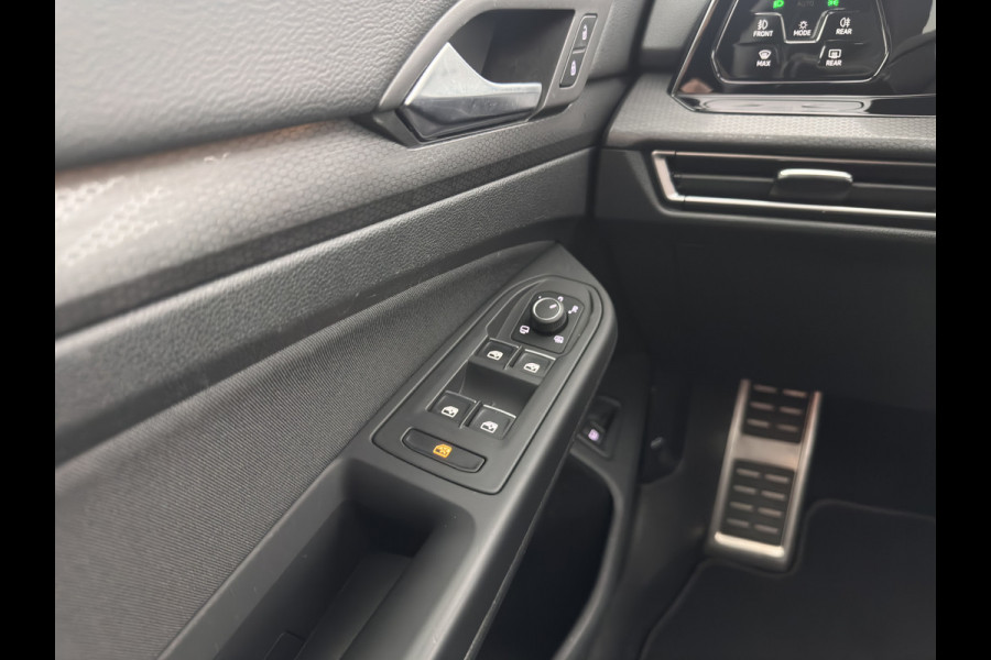 Volkswagen Golf 1.4 eHybrid GTE (INCL-BTW) *PANO | NAVI | CRUISE | VIRTUAL | 18 INCH ALU*