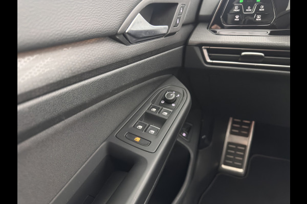 Volkswagen Golf 1.4 eHybrid GTE (INCL-BTW) *PANO | NAVI | CRUISE | VIRTUAL | 18 INCH ALU*