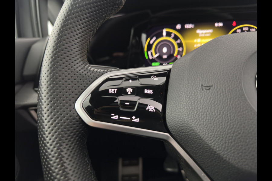 Volkswagen Golf 1.4 eHybrid GTE (INCL-BTW) *PANO | NAVI | CRUISE | VIRTUAL | 18 INCH ALU*