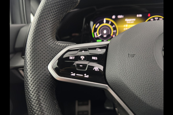 Volkswagen Golf 1.4 eHybrid GTE (INCL-BTW) *PANO | NAVI | CRUISE | VIRTUAL | 18 INCH ALU*