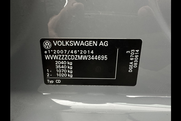 Volkswagen Golf 1.4 eHybrid GTE (INCL-BTW) *PANO | NAVI | CRUISE | VIRTUAL | 18 INCH ALU*