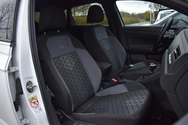 Volkswagen Polo 1.0 TSI R-Line DSG IQ LED Clima Virtual Carplay