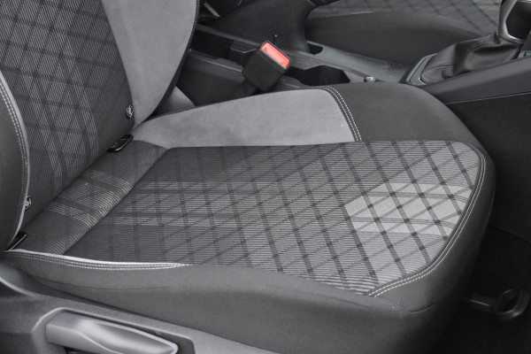 Volkswagen Polo 1.0 TSI R-Line DSG IQ LED Clima Virtual Carplay