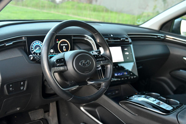 Hyundai Tucson 1.6 T-GDI HEV Comfort. ACC, Camera, Trekhaak, Keyless, CarPlay, Sfeer,