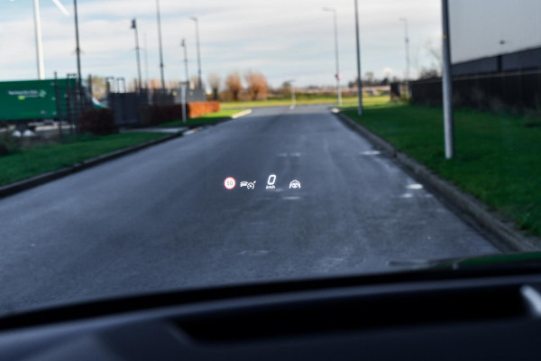 Mercedes-Benz GLE Coupé 400 e 4MATIC AMG. Pano, Koeling, Distronic Pro, Luchtv, HUD, 360 3D, Burm, Memory, Keyless, Trekh!