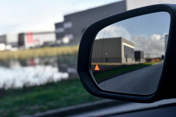 Mercedes-Benz GLE Coupé 400 e 4MATIC AMG. Pano, Koeling, Distronic Pro, Luchtv, HUD, 360 3D, Burm, Memory, Keyless, Trekh!