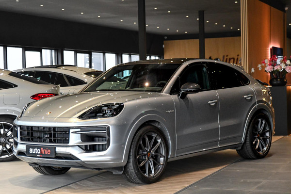 Porsche Cayenne Coupé 3.0 E-Hybrid. GT Pakket. Carbon, Leder, Softcl, Luchtv, BTW, ACC, 360, 18 Weg, Trekh, Bose, Keyless, Stuurvw