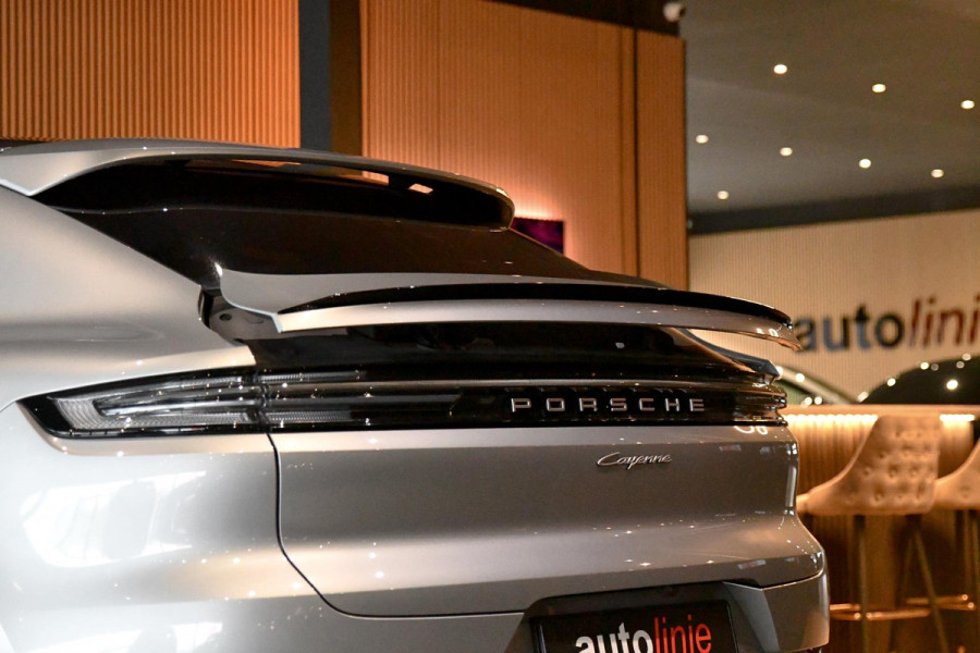 Porsche Cayenne Coupé 3.0 E-Hybrid. GT Pakket. Carbon, Leder, Softcl, Luchtv, BTW, ACC, 360, 18 Weg, Trekh, Bose, Keyless, Stuurvw