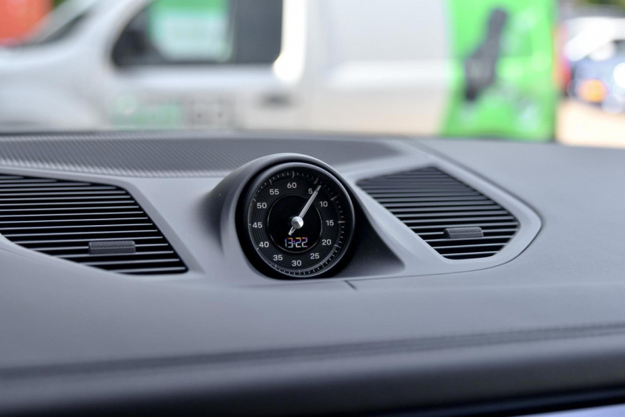 Porsche Cayenne Coupé 3.0 E-Hybrid. GT Pakket. Carbon, Leder, Softcl, Luchtv, BTW, ACC, 360, 18 Weg, Trekh, Bose, Keyless, Stuurvw