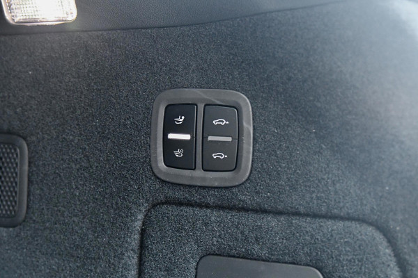 Porsche Cayenne Coupé 3.0 E-Hybrid. GT Pakket. Carbon, Leder, Softcl, Luchtv, BTW, ACC, 360, 18 Weg, Trekh, Bose, Keyless, Stuurvw