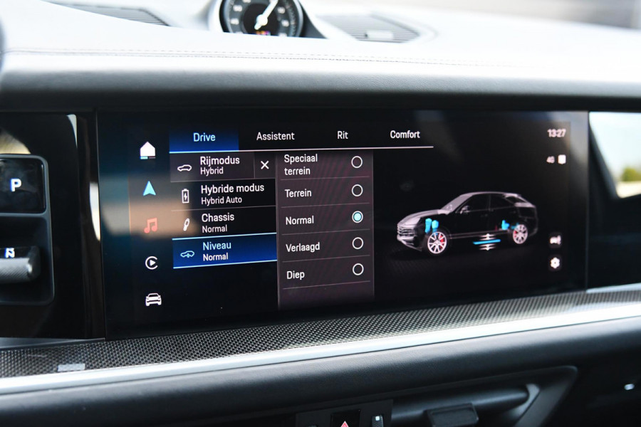 Porsche Cayenne Coupé 3.0 E-Hybrid. GT Pakket. Carbon, Leder, Softcl, Luchtv, BTW, ACC, 360, 18 Weg, Trekh, Bose, Keyless, Stuurvw