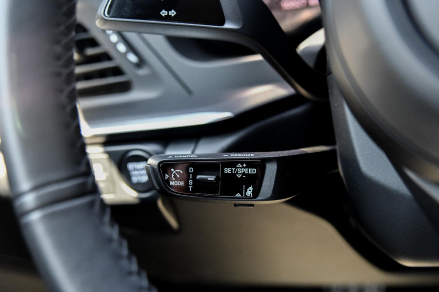 Porsche 911 3.0 Carrera MY25. BTW. Sport Design, Chrono, Lift, Pano, SportUitl, Leder, HD-Matrix, 14 Weg, Koeling, 360, ACC, Bose!