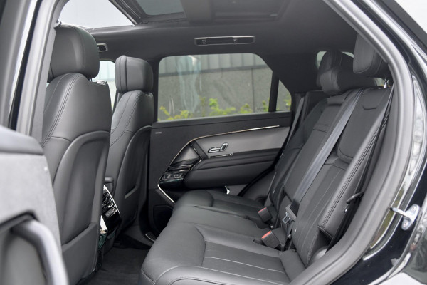 Land Rover Range Rover Sport 3.0 P440e Dynamic SE. BTW, Pano, Koeling, Softclose, 360 3D, 23'', ACC, Luchtv, Sfeer, CarPlay!