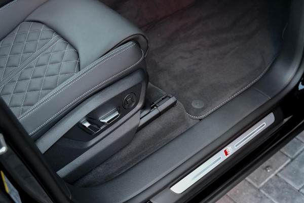 Audi Q8 60 TFSI e quattro Pro Line S Competition. RS Zetels, 4W Sturing, Softclose, Pano, Laser, B&O, 360 3D, Trekh, Keyless, 23"!