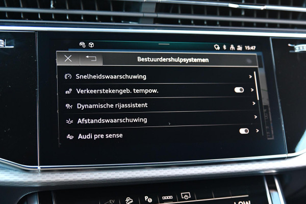 Audi Q8 60 TFSI e quattro Pro Line S Competition. RS Zetels, 4W Sturing, Softclose, Pano, Laser, B&O, 360 3D, Trekh, Keyless, 23"!