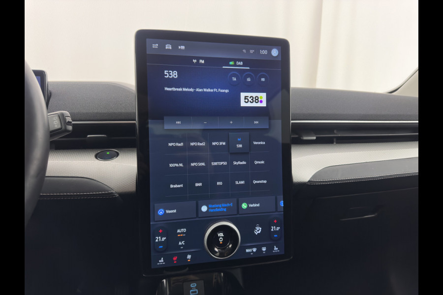 Ford Mustang Mach-E RWD 75 kWh (3-Fase) {SOH-93%} (INCL-BTW) Aut. *LUXURY-LEATHER | FULL-LED | DAB+ | DIGI-COCKPIT | KEYLESS | NAVI-FULLMAP | TOPVIEW | LANE-ASSIST | BLINDSPOT | CARPLAY | HEATED-COMFORTSEATS | PRIVACY-GLASS |TOWBAR | 18"ALU*
