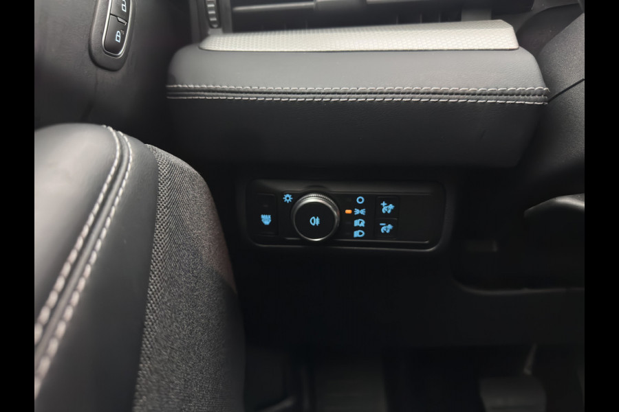 Ford Mustang Mach-E RWD 75 kWh (3-Fase) {SOH-93%} (INCL-BTW) Aut. *LUXURY-LEATHER | FULL-LED | DAB+ | DIGI-COCKPIT | KEYLESS | NAVI-FULLMAP | TOPVIEW | LANE-ASSIST | BLINDSPOT | CARPLAY | HEATED-COMFORTSEATS | PRIVACY-GLASS |TOWBAR | 18"ALU*
