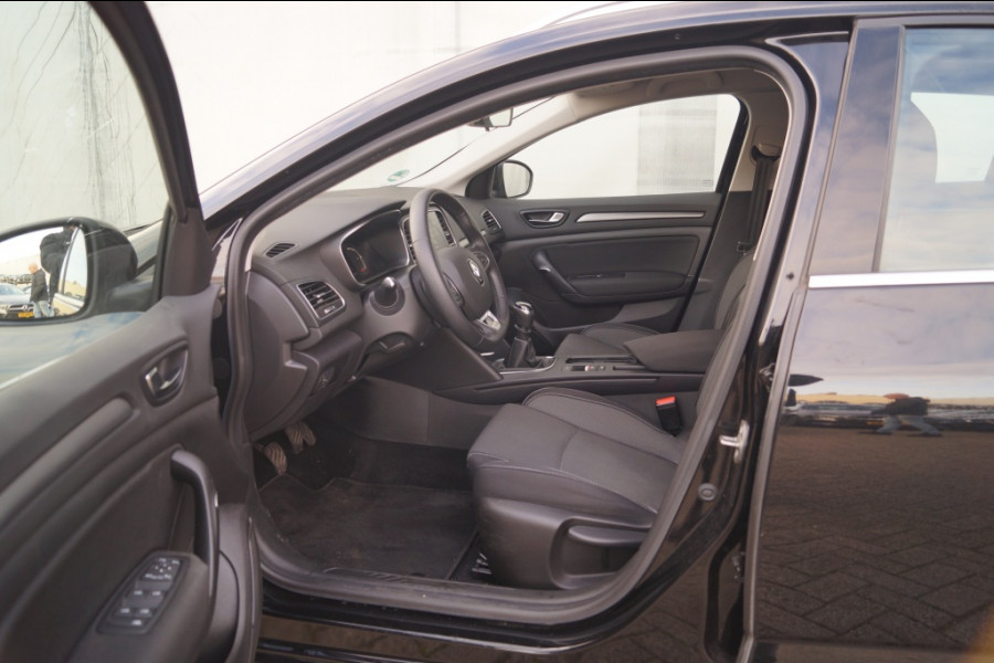 Renault Mégane Estate 1.3 TCe 140pk Equilibre -NAVI-ECC-PDC-