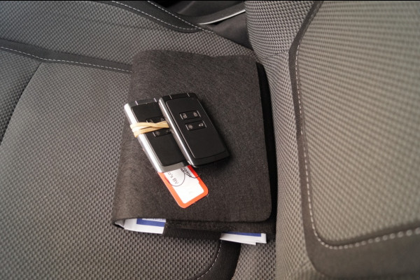 Renault Mégane Estate 1.3 TCe 140pk Equilibre -NAVI-ECC-PDC-