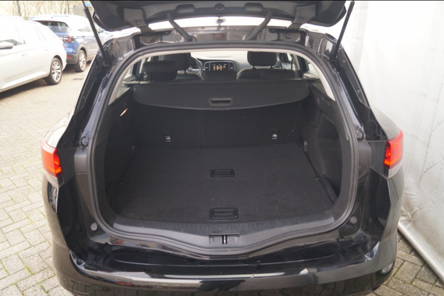 Renault Mégane Estate 1.3 TCe 140pk Equilibre -NAVI-ECC-PDC-