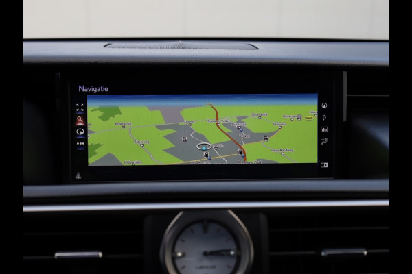 Lexus RC 300h F SPORT Line | Mark Levinson | Stoelventilatie | Safety Pac