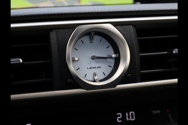 Lexus RC 300h F SPORT Line | Mark Levinson | Stoelventilatie | Safety Pac