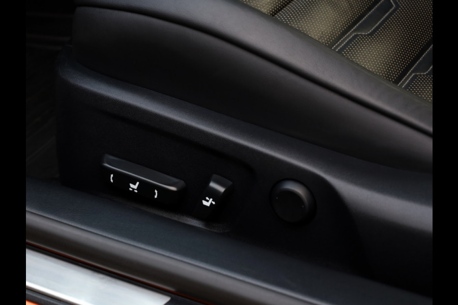 Lexus RC 300h F SPORT Line | Mark Levinson | Stoelventilatie | Safety Pac