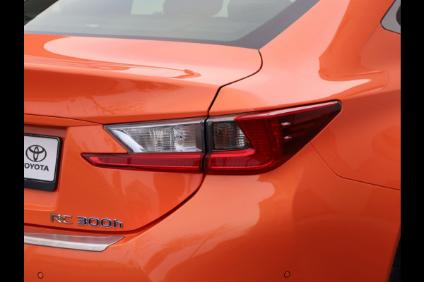 Lexus RC 300h F SPORT Line | Mark Levinson | Stoelventilatie | Safety Pac