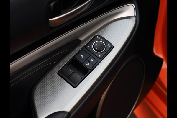 Lexus RC 300h F SPORT Line | Mark Levinson | Stoelventilatie | Safety Pac